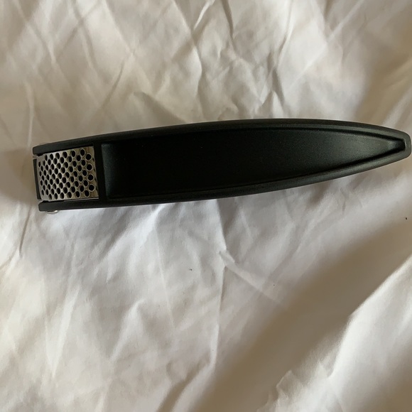 Garlic Press - Picture 2 of 3